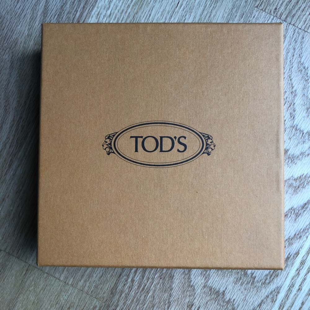 Tod’s square box